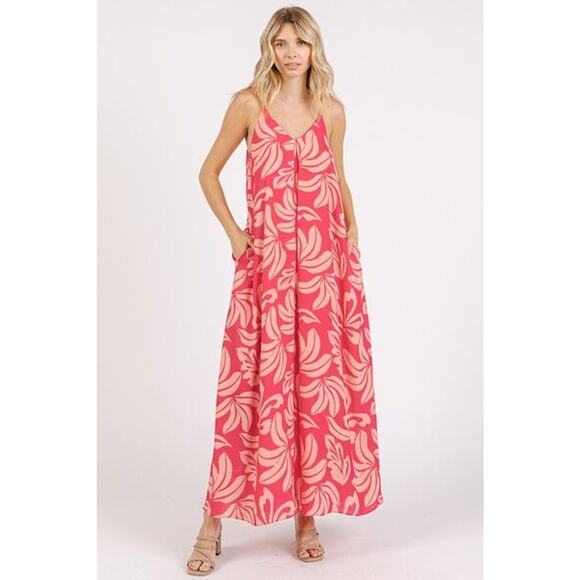 Mittoshop Printed V-Neck Side Pockets Relaxed Fit Maxi Cami Dress | Strawberry - Picture 3 of 5